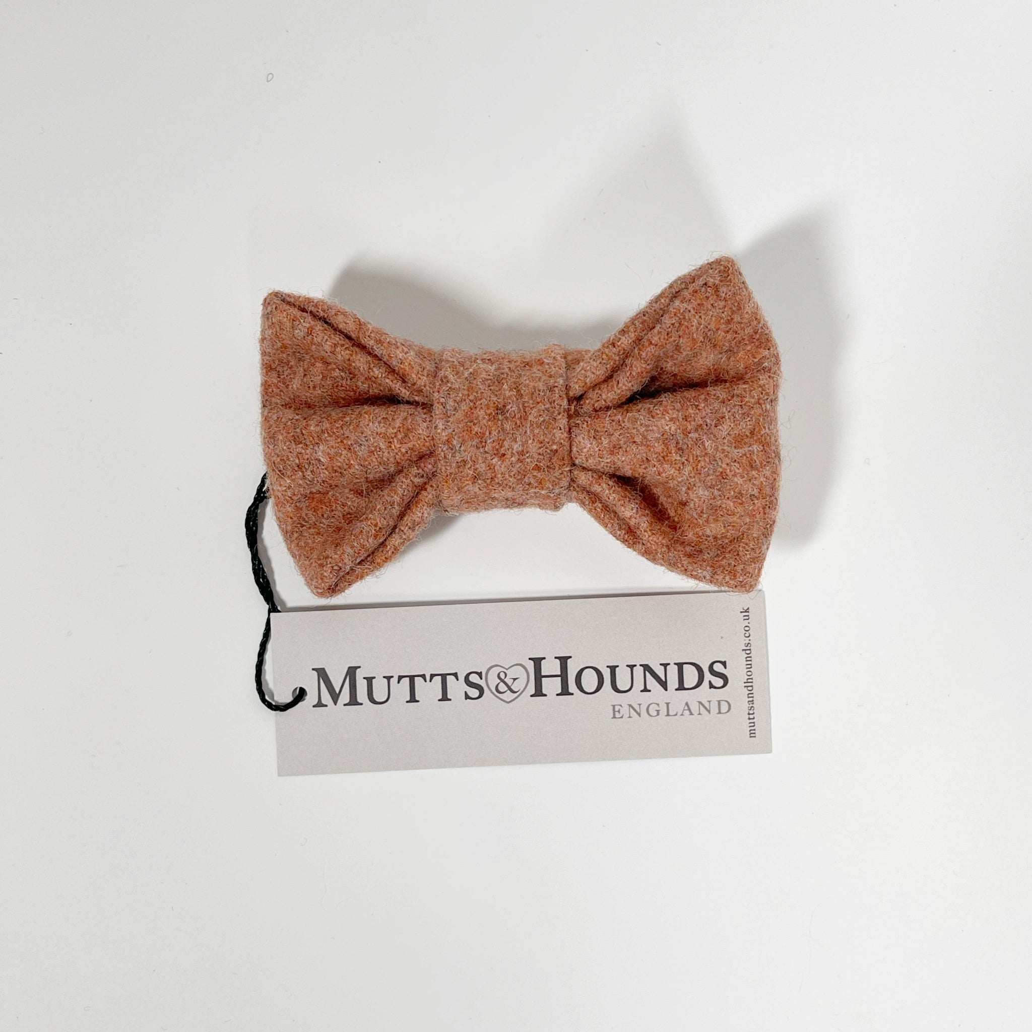 Mutts & Hounds - Rusetti, Sandstone