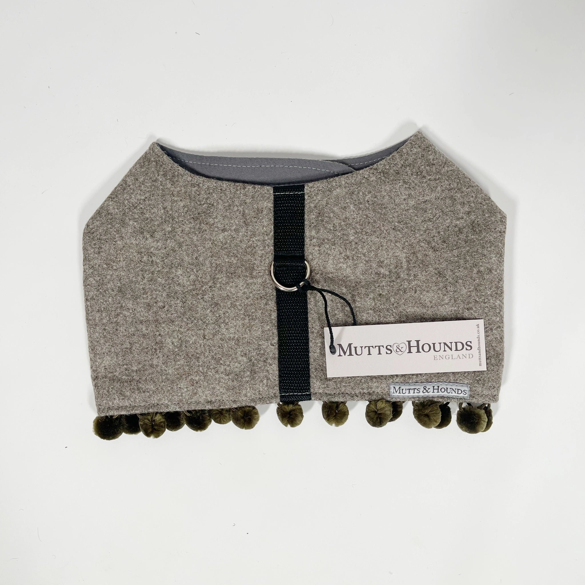Mutts & Hounds - Pehmeät Paitavaljaat M, Grey PomPom